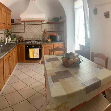 Apartment Casetta Eva *